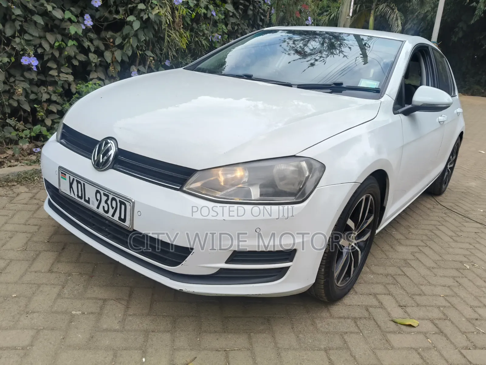 Volkswagen Golf 2015 White