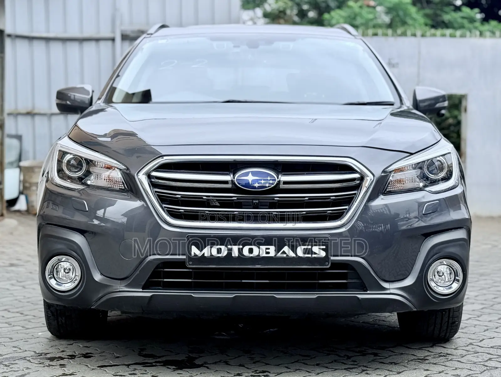 Subaru Outback Limited AWD 2020 Gray