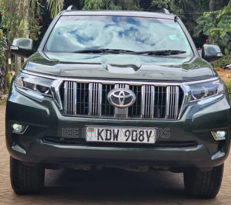 Toyota Land Cruiser Prado 2014 Green