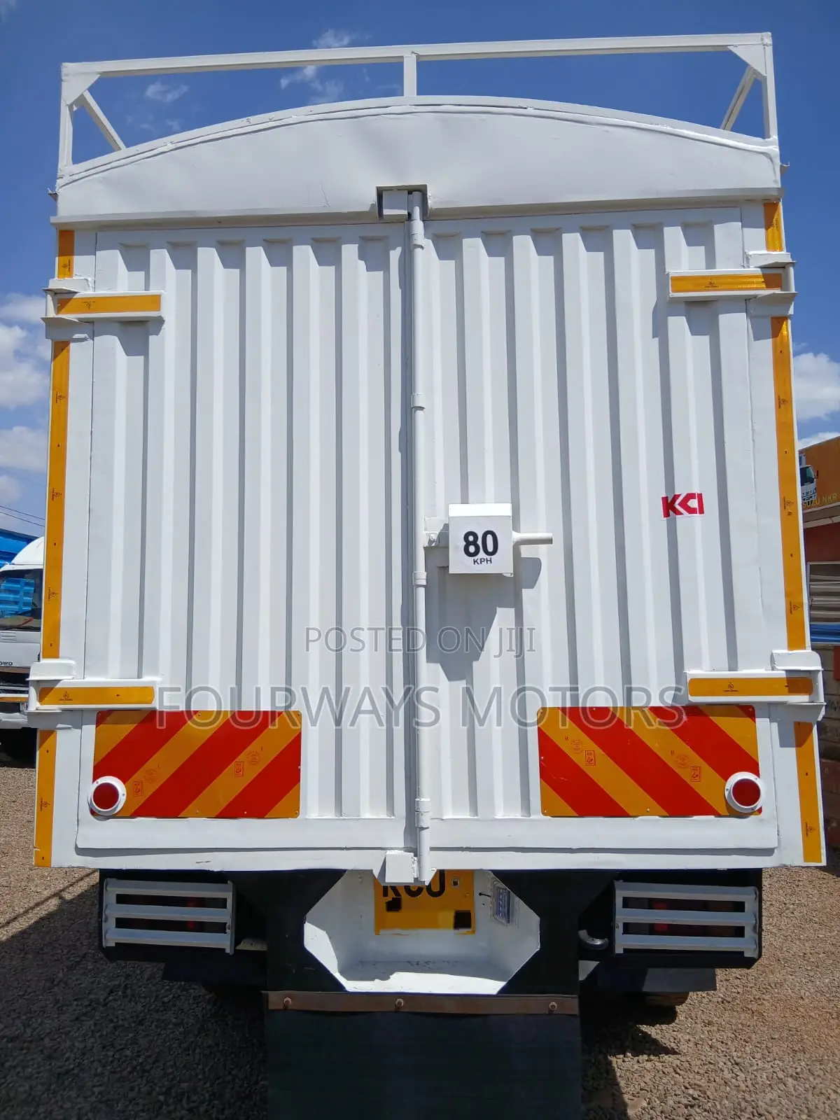 Isuzu NPR Kcu