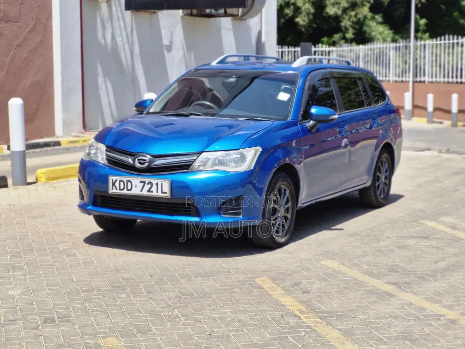 Toyota Corolla Fielder 1.5 Petrol FWD 2014 Blue