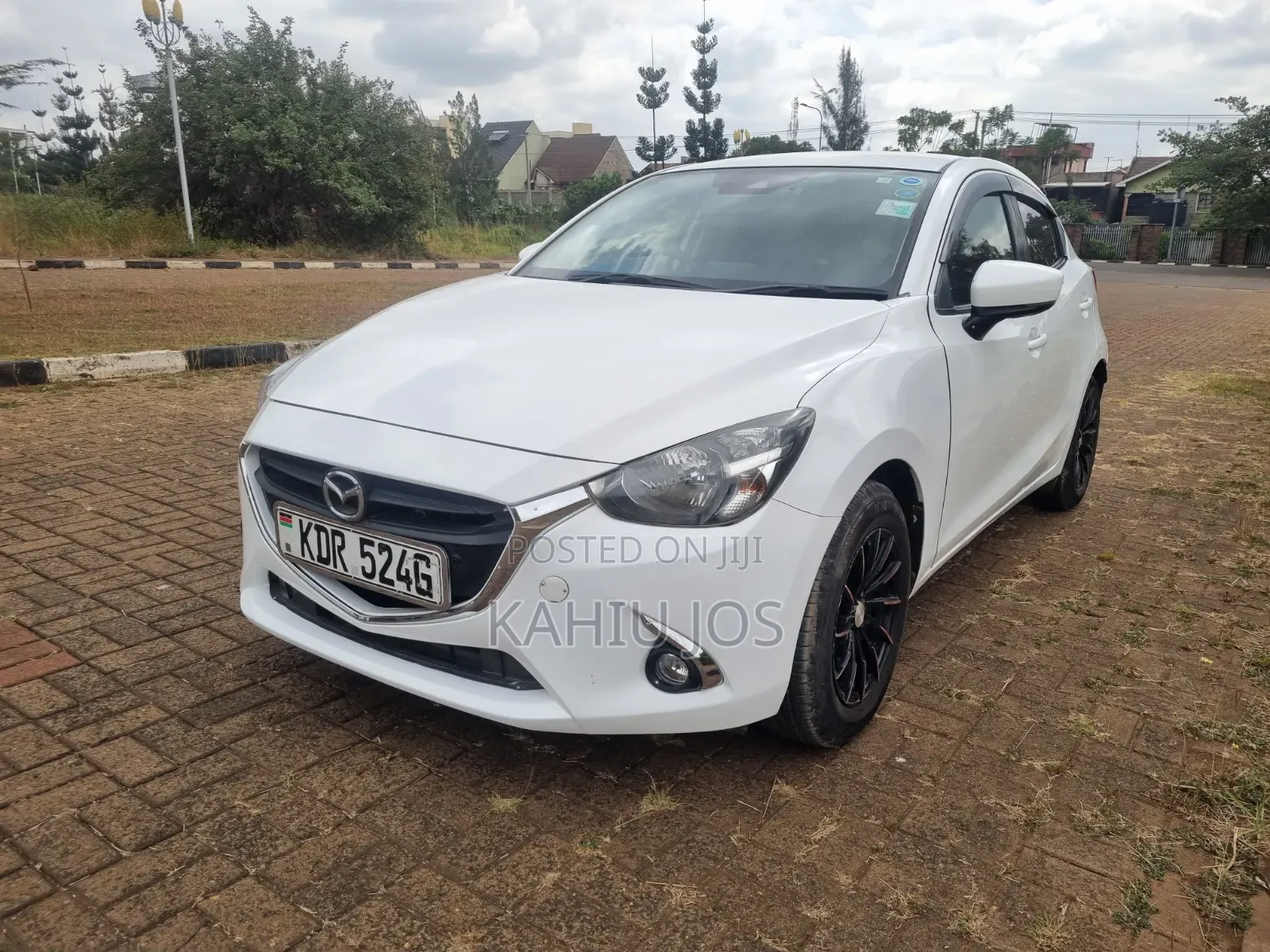 Mazda Demio 2018 White