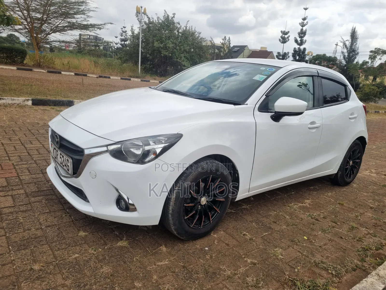 Mazda Demio 2018 White