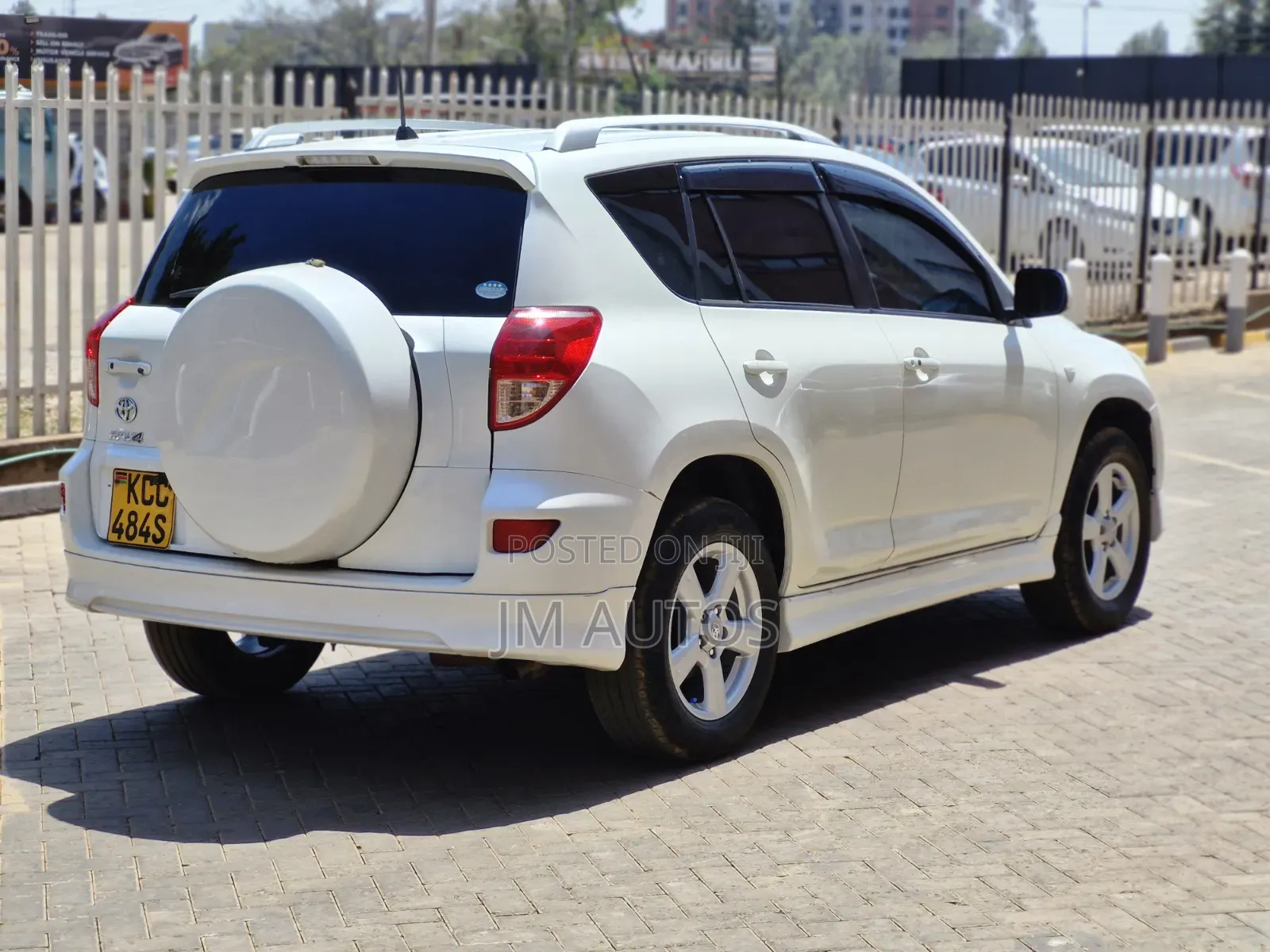 Toyota RAV4 2.4 2008 White