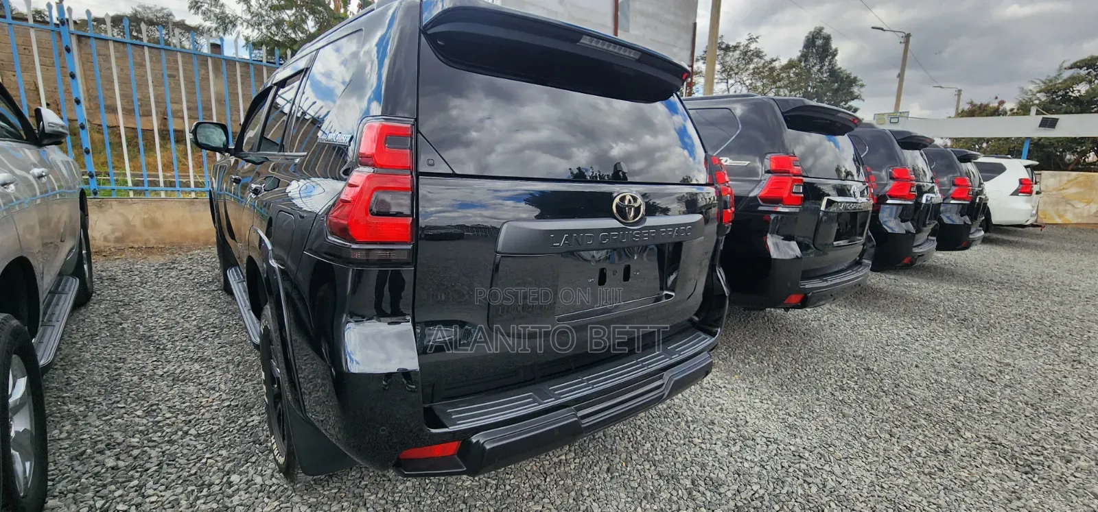 Toyota Land Cruiser Prado 2021 Black