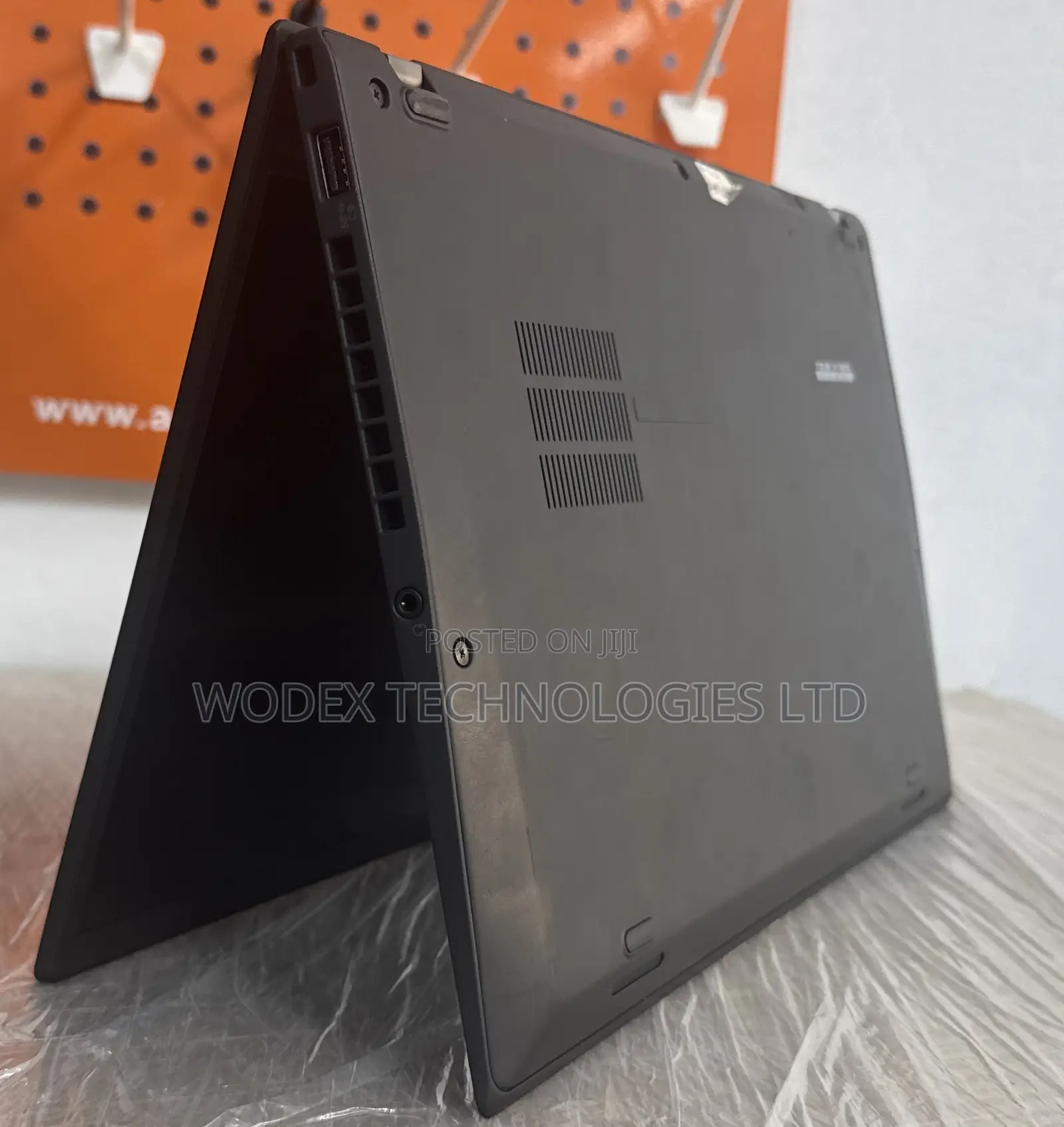 New Laptop Lenovo ThinkPad X1 Carbon 16GB Intel Core i7 SSD 256GB