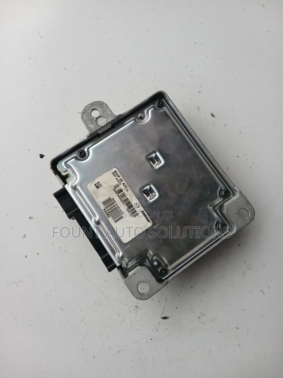 Audio Amplifier Mazda Axela 2015