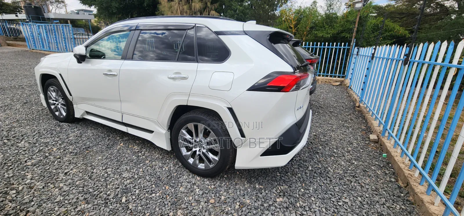 Toyota RAV4 TRD Off Road AWD 2020 White