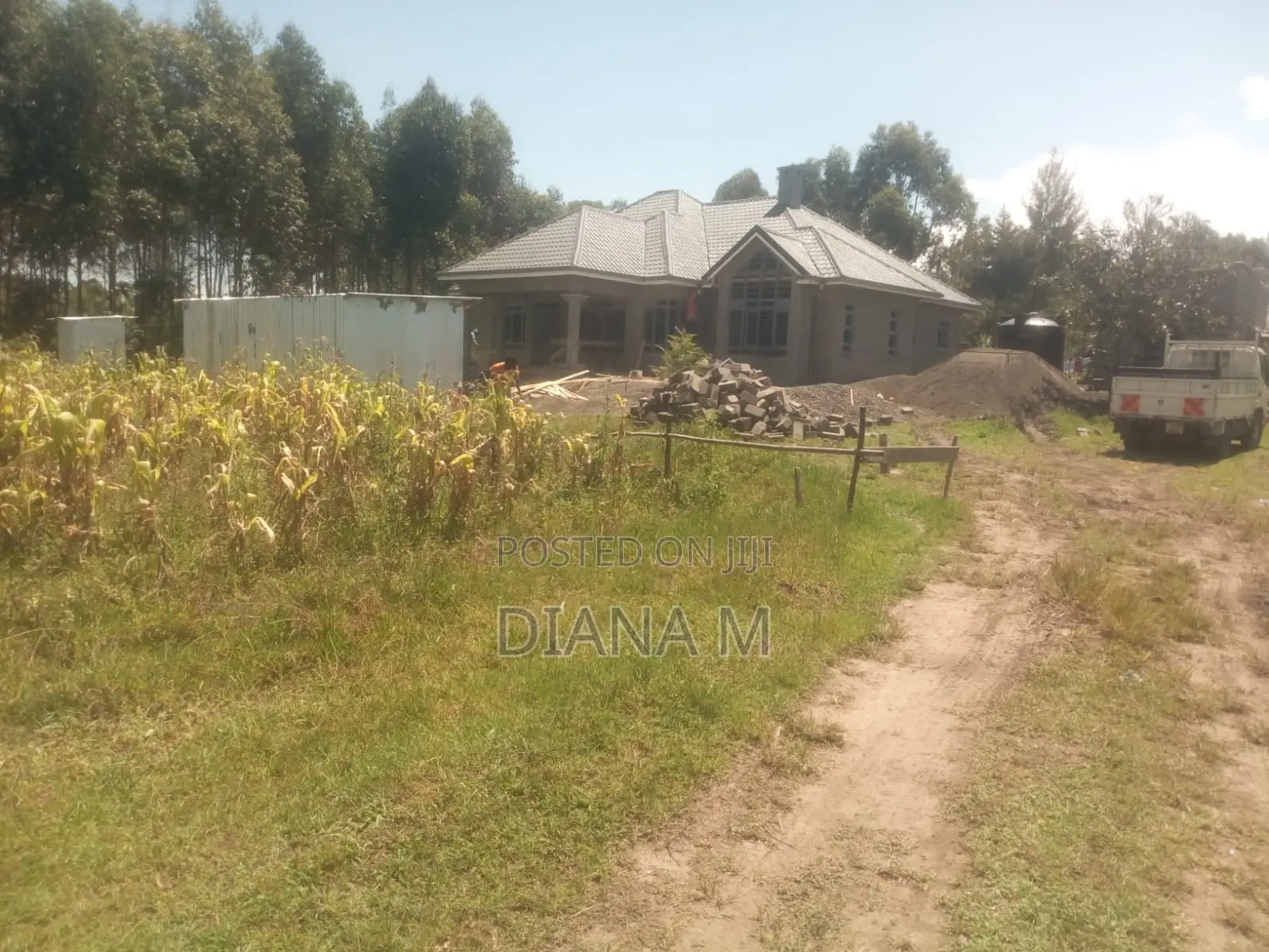 50*100 for Sale in Lanet Kariminu