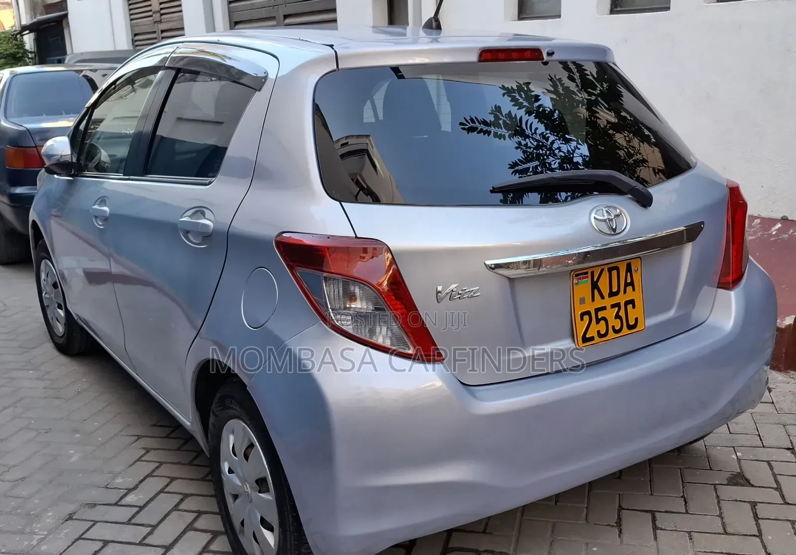 Toyota Vitz 2013 Purple