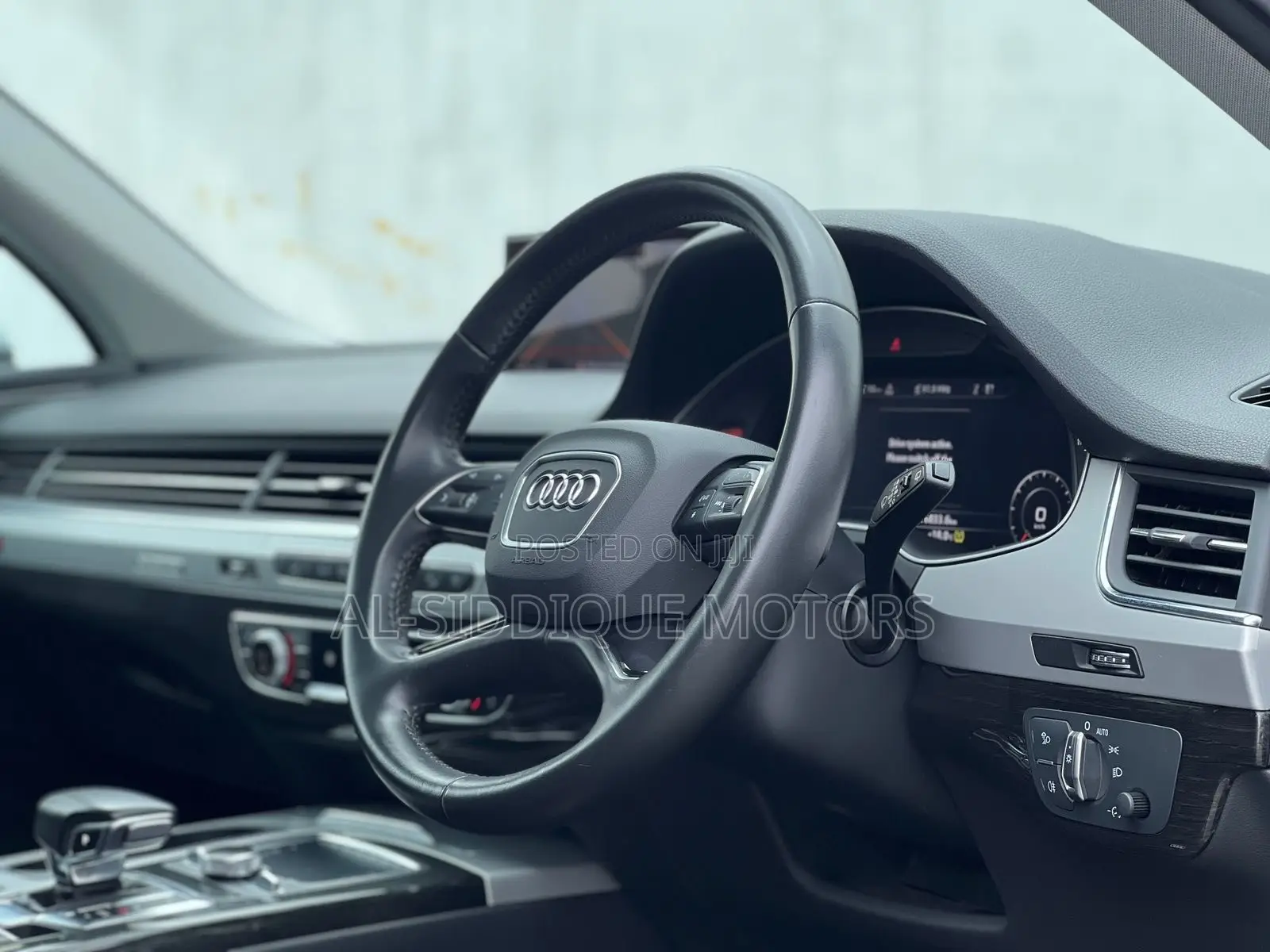 Audi Q7 2019 Pearl