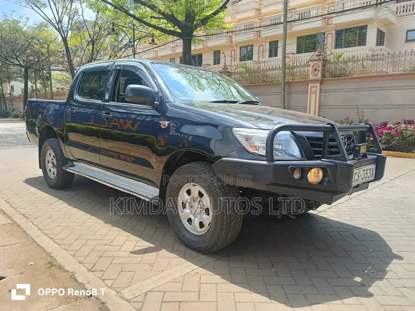 Toyota Hilux 2013 Black