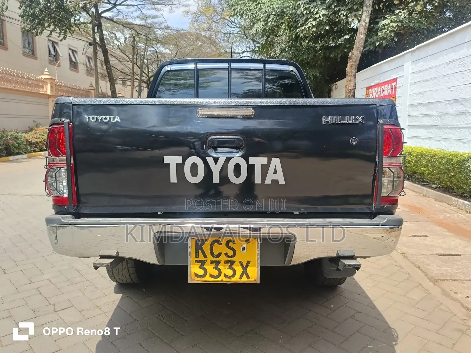 Toyota Hilux 2013 Black