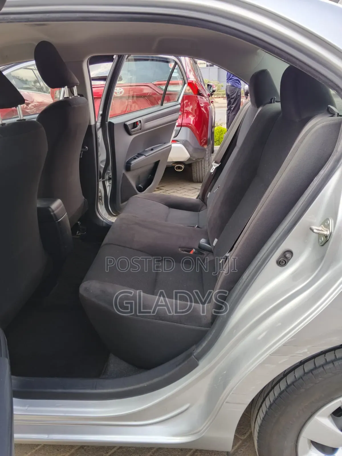 Toyota Axio 2019 Silver