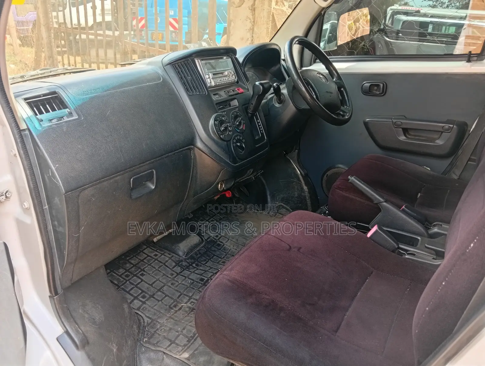 Toyota TownAce 2010 White