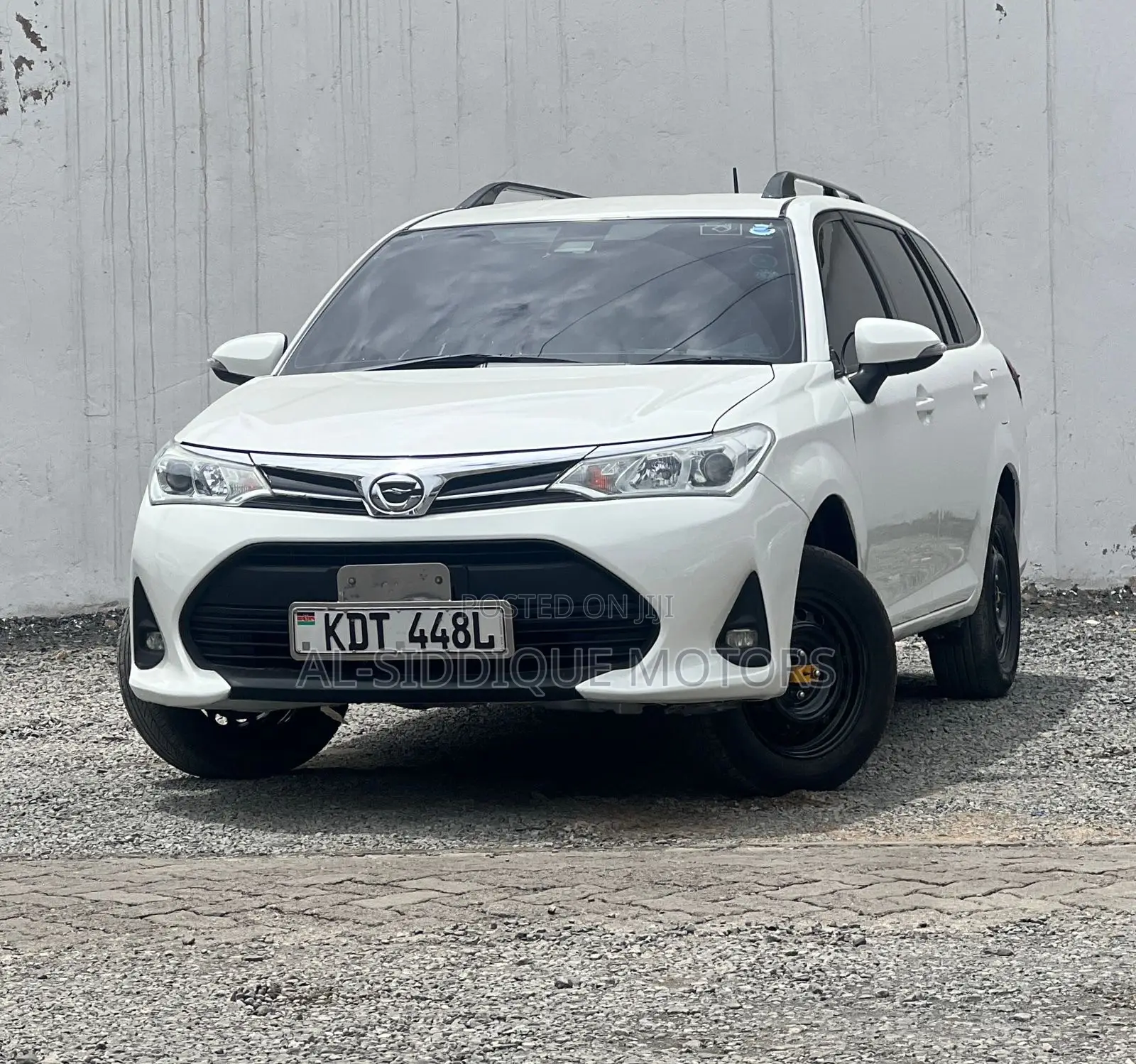 Toyota Corolla Fielder 2019 White