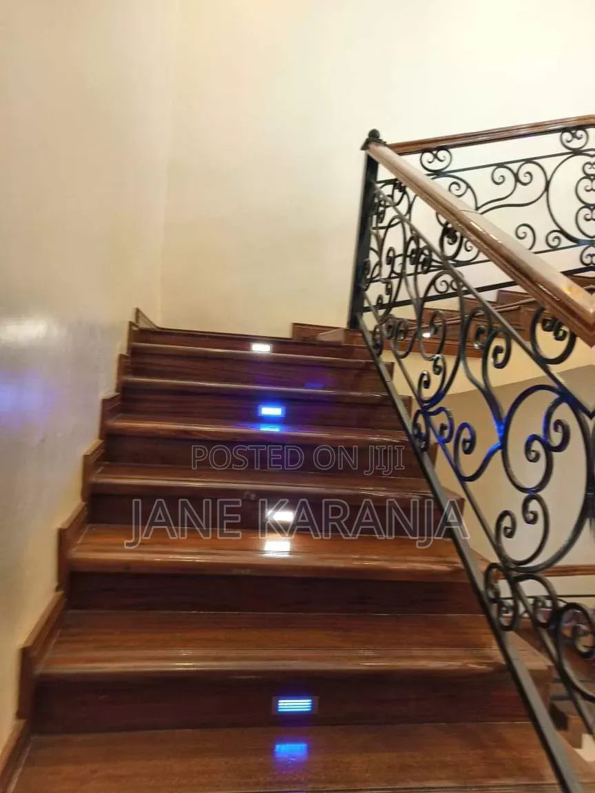 6bdrm Mansion in Githingiri, Thika CBD for sale