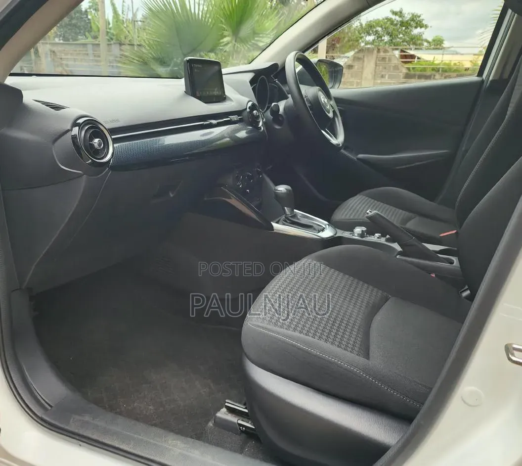 Mazda Demio 2018