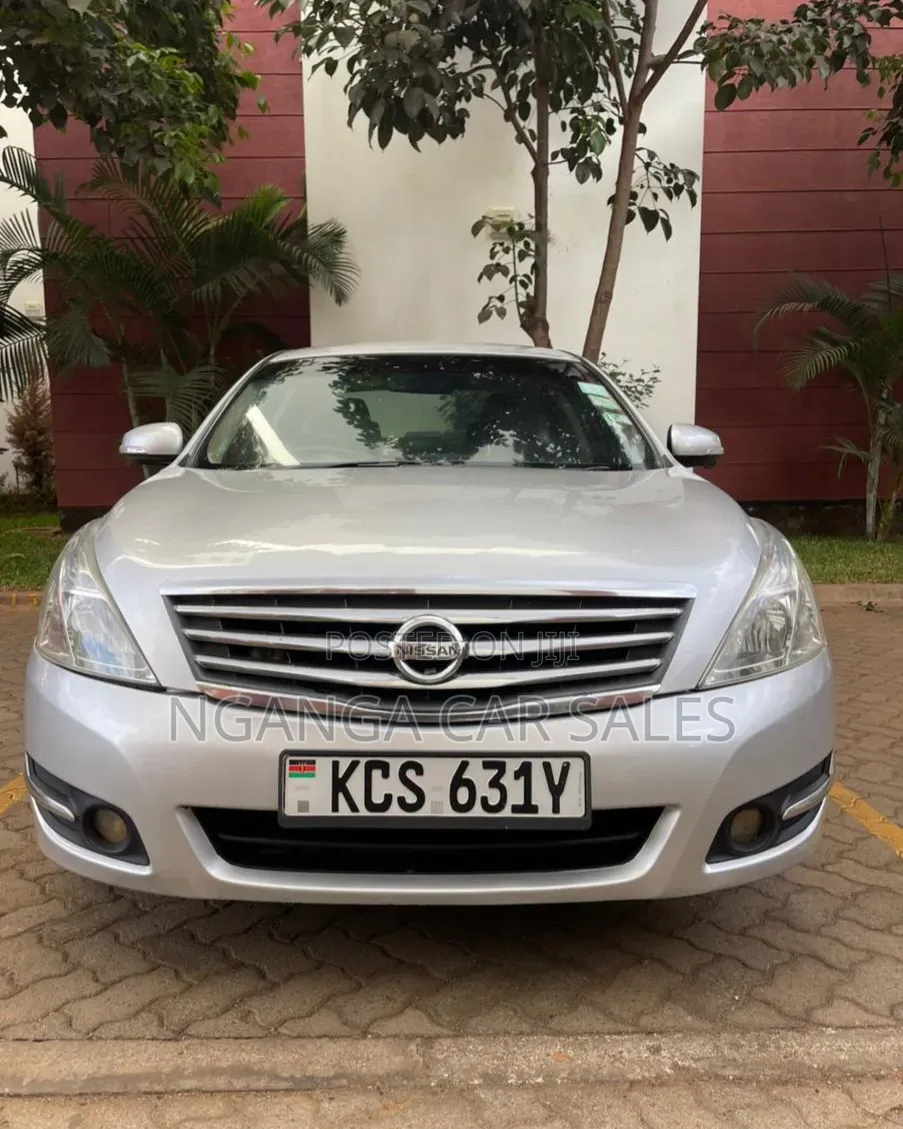 Nissan Teana 2012 Silver