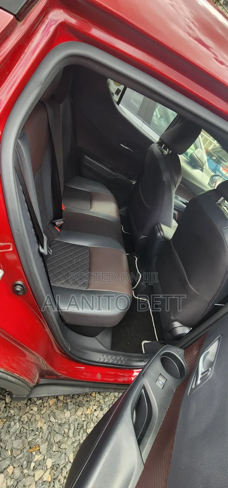Toyota C-HR 2019 Red