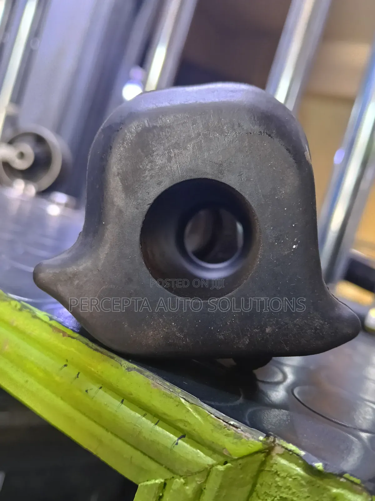 Toyota RAV4/Vanguard, Prius, Rumion, Avensis Front D-Bush 48815-42090