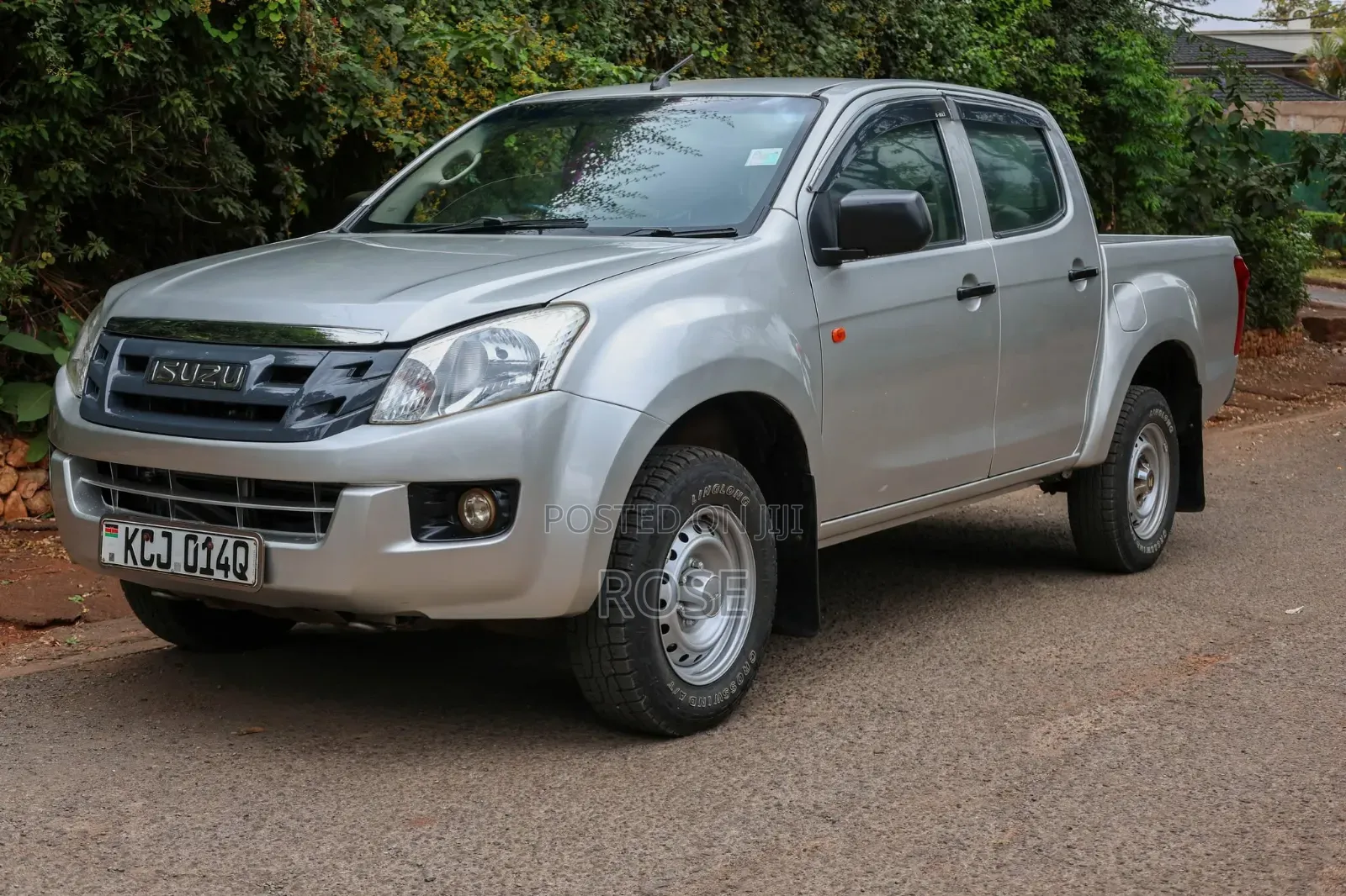 Isuzu D-MAX 2015 Silver