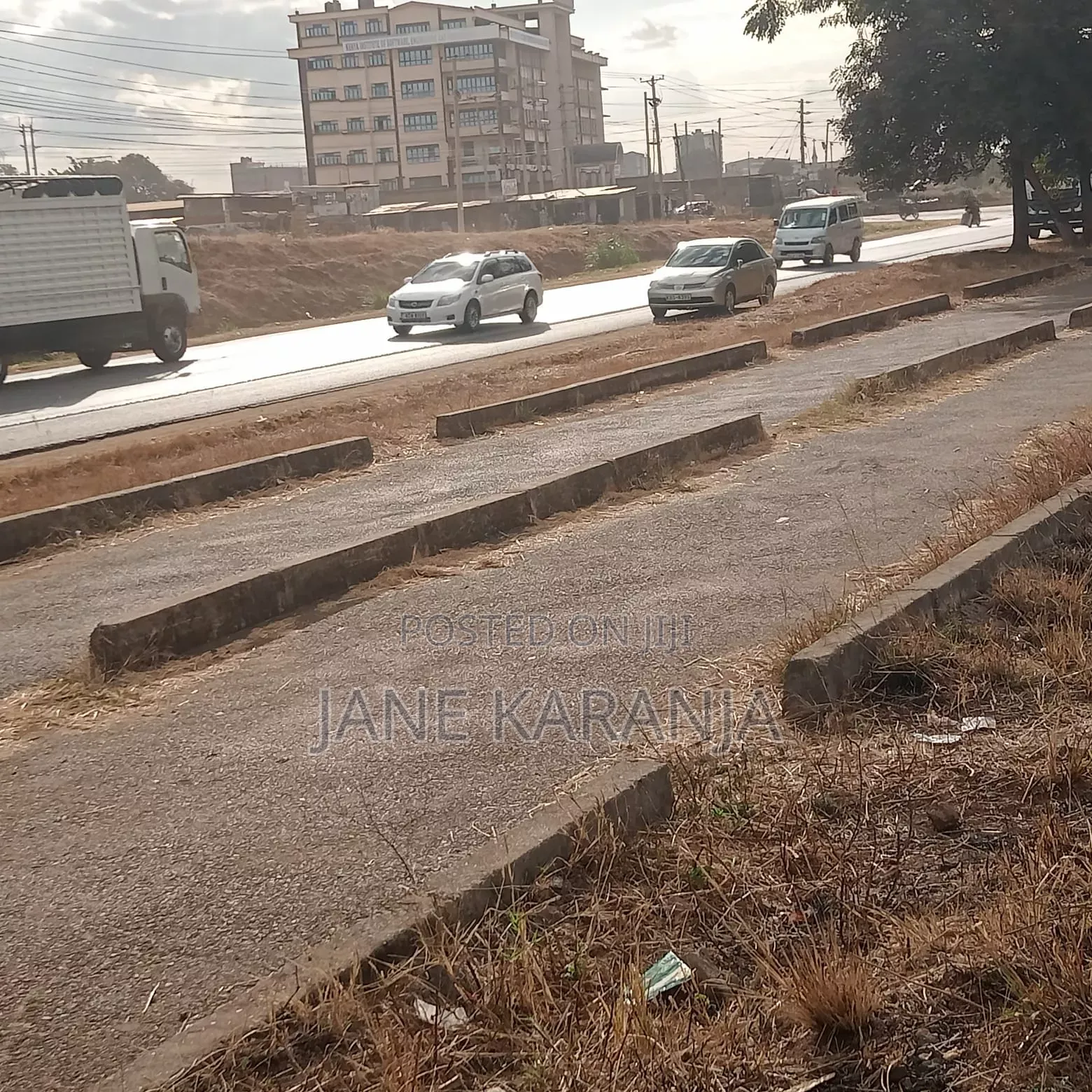 2.5 Acres at 120M and 1.5 Acres at 90M Touching Thika Garissa Road