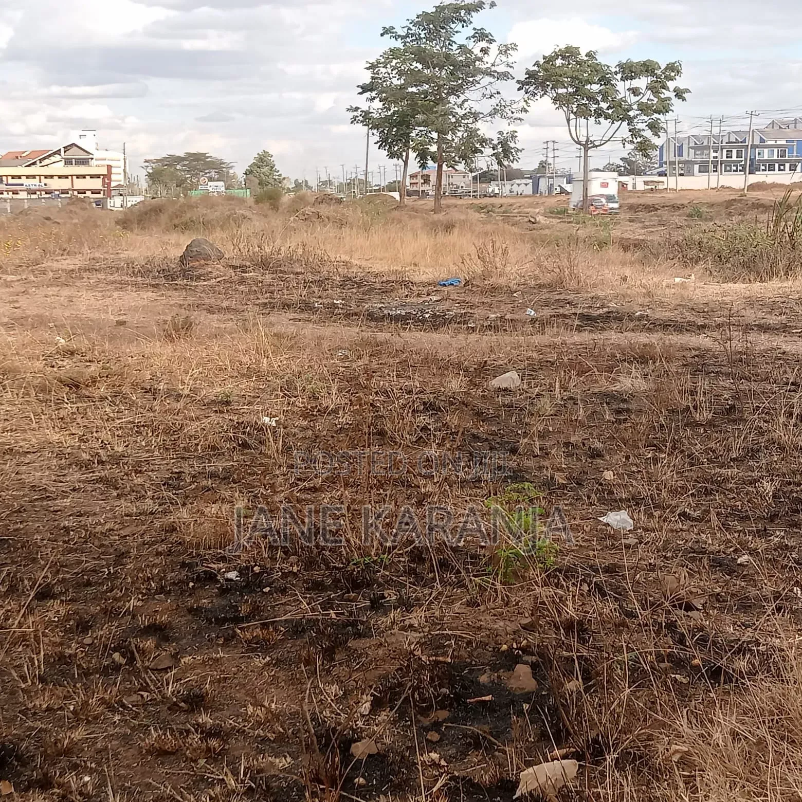 2.5 Acres at 120M and 1.5 Acres at 90M Touching Thika Garissa Road