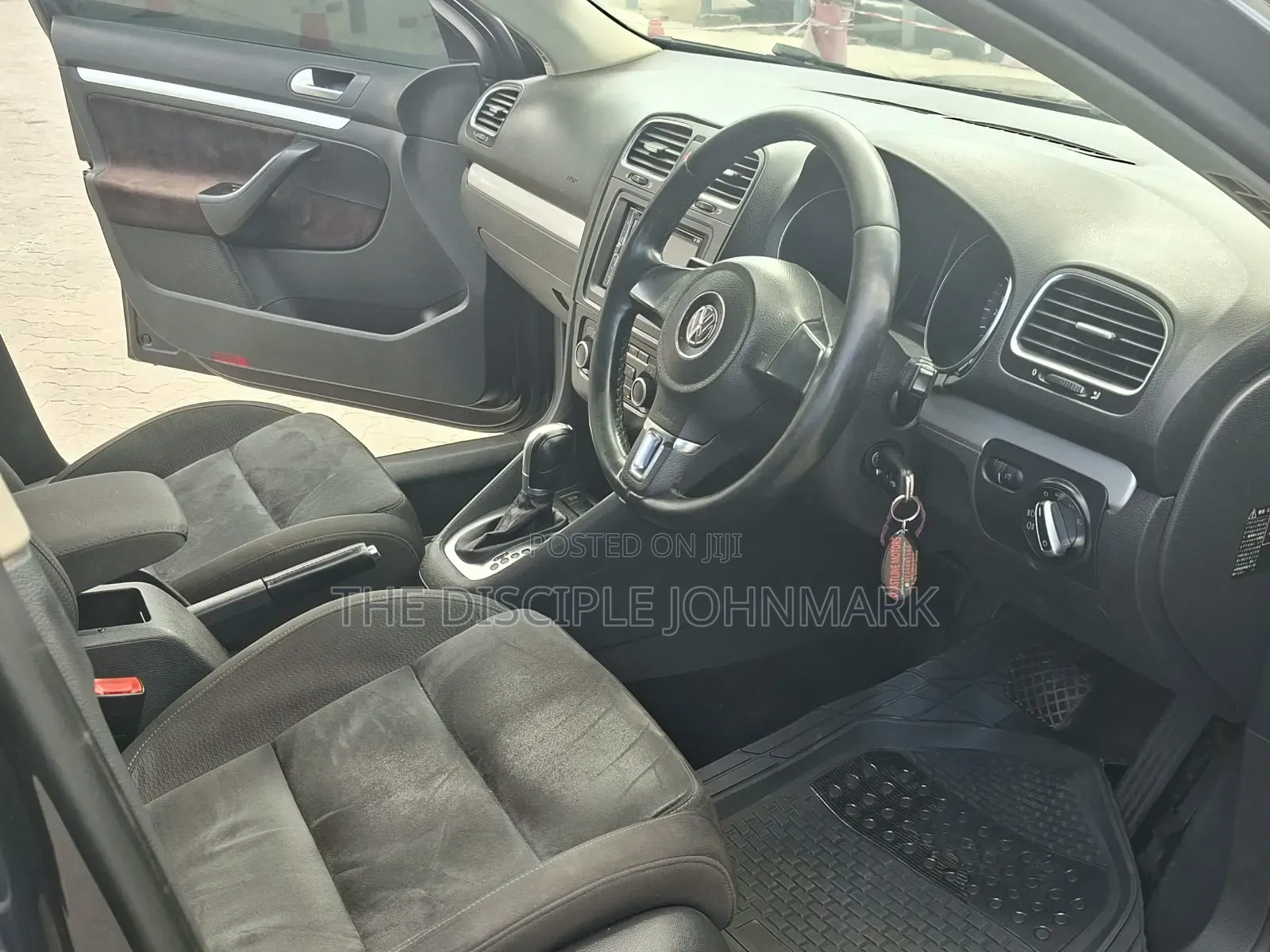 Volkswagen Golf 2012 Black