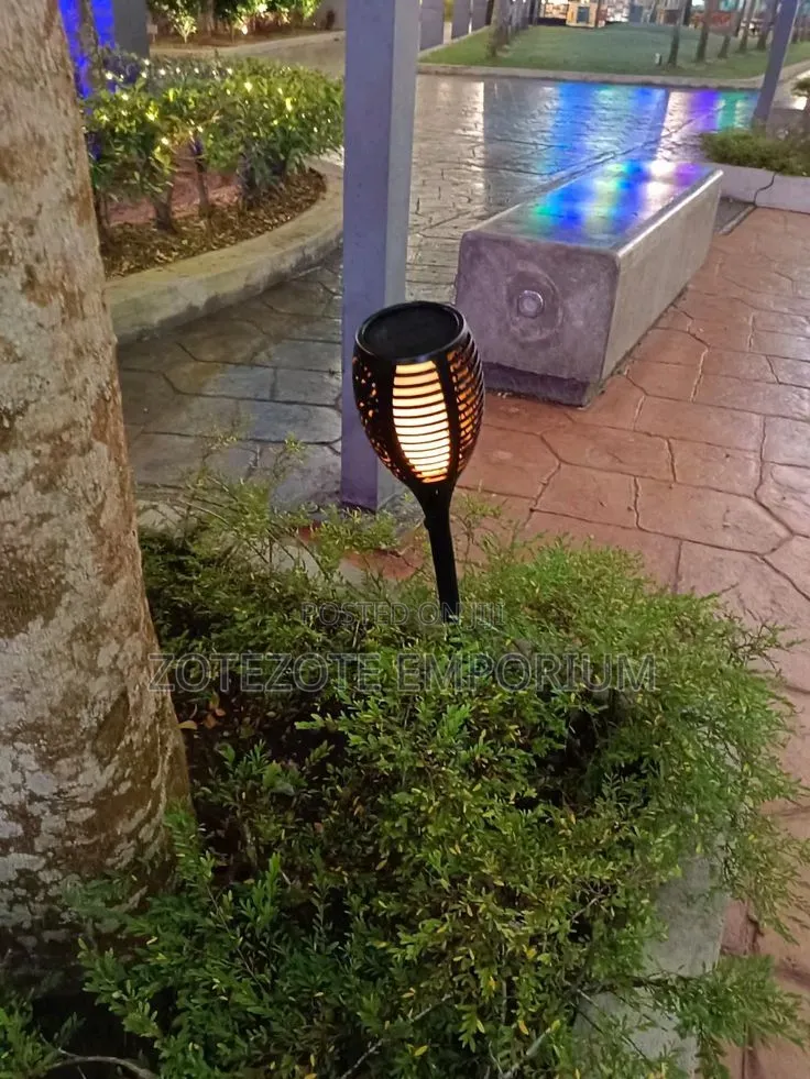 6 Pieces LED Solar Flame lamp.set of 6