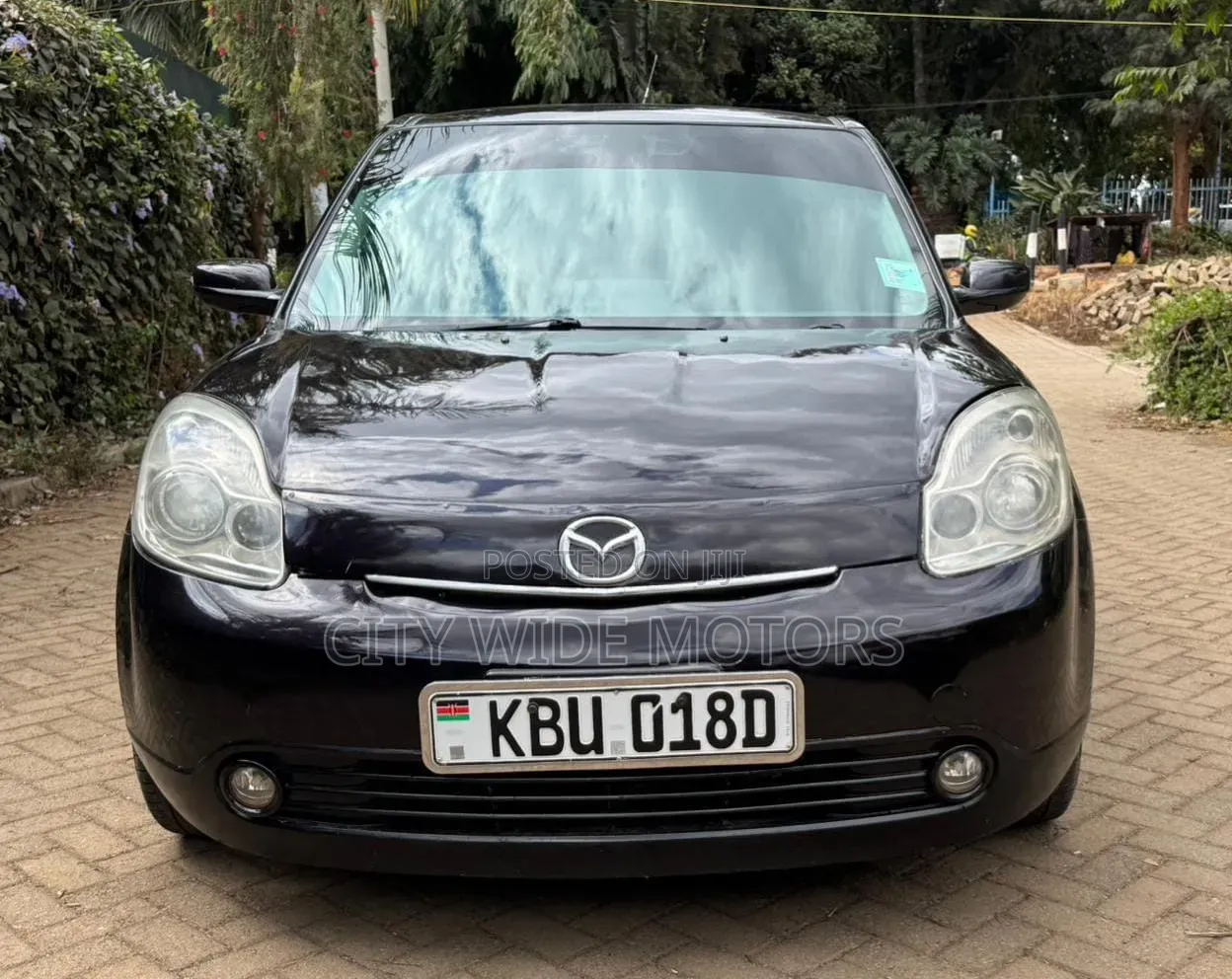 Mazda Verisa 2006 Maroon