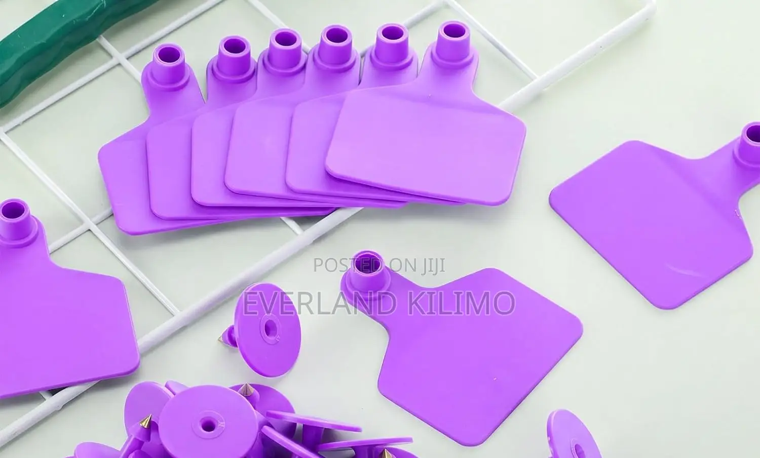 Reliable Livestock Medium Ear Tag Kit