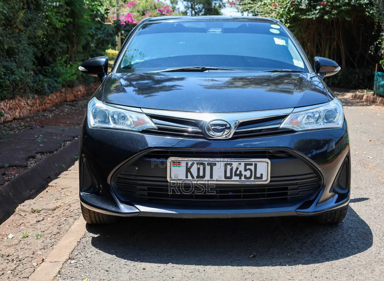 Toyota Corolla Fielder 2018 Black