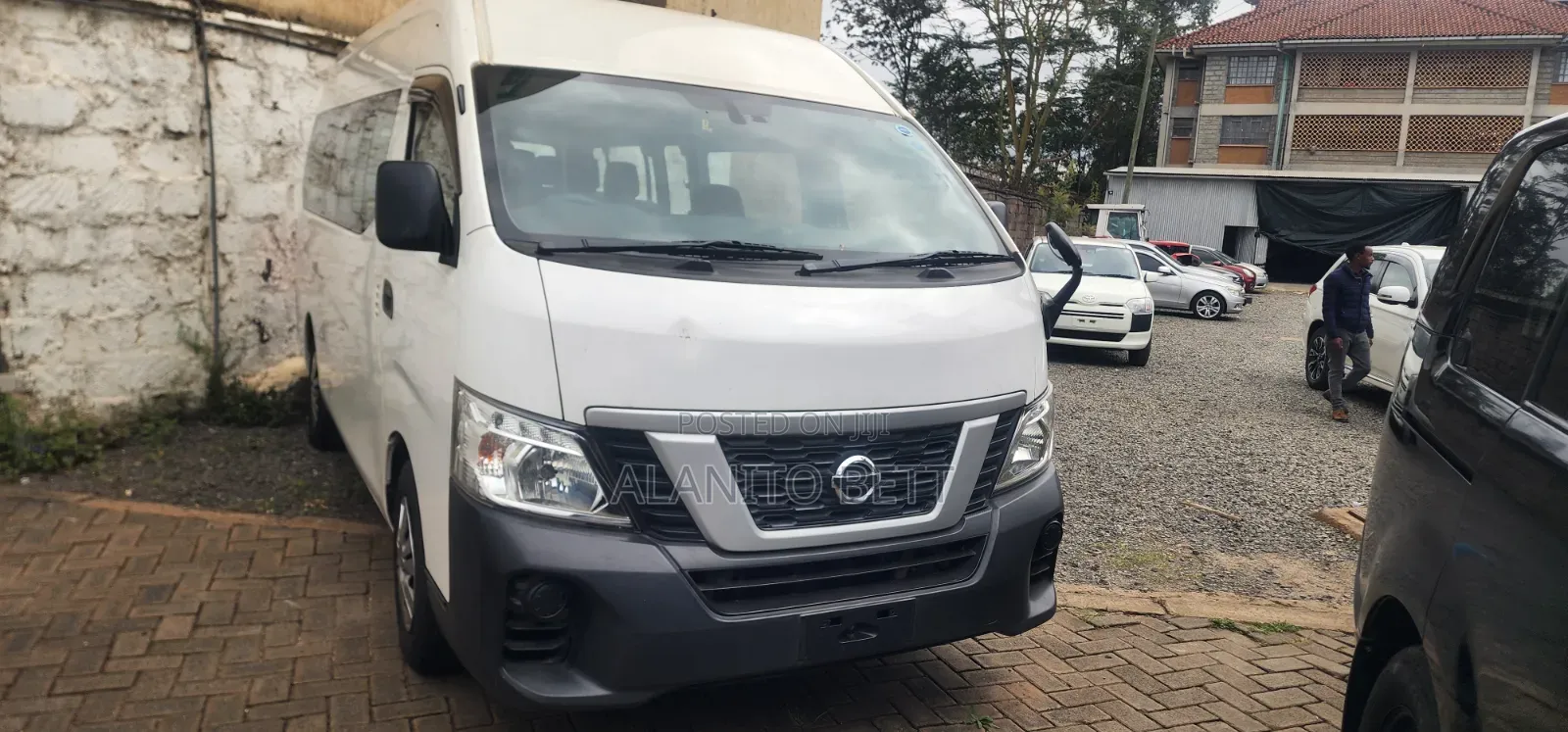 Nissan Caravan (Urvan) 2019 White
