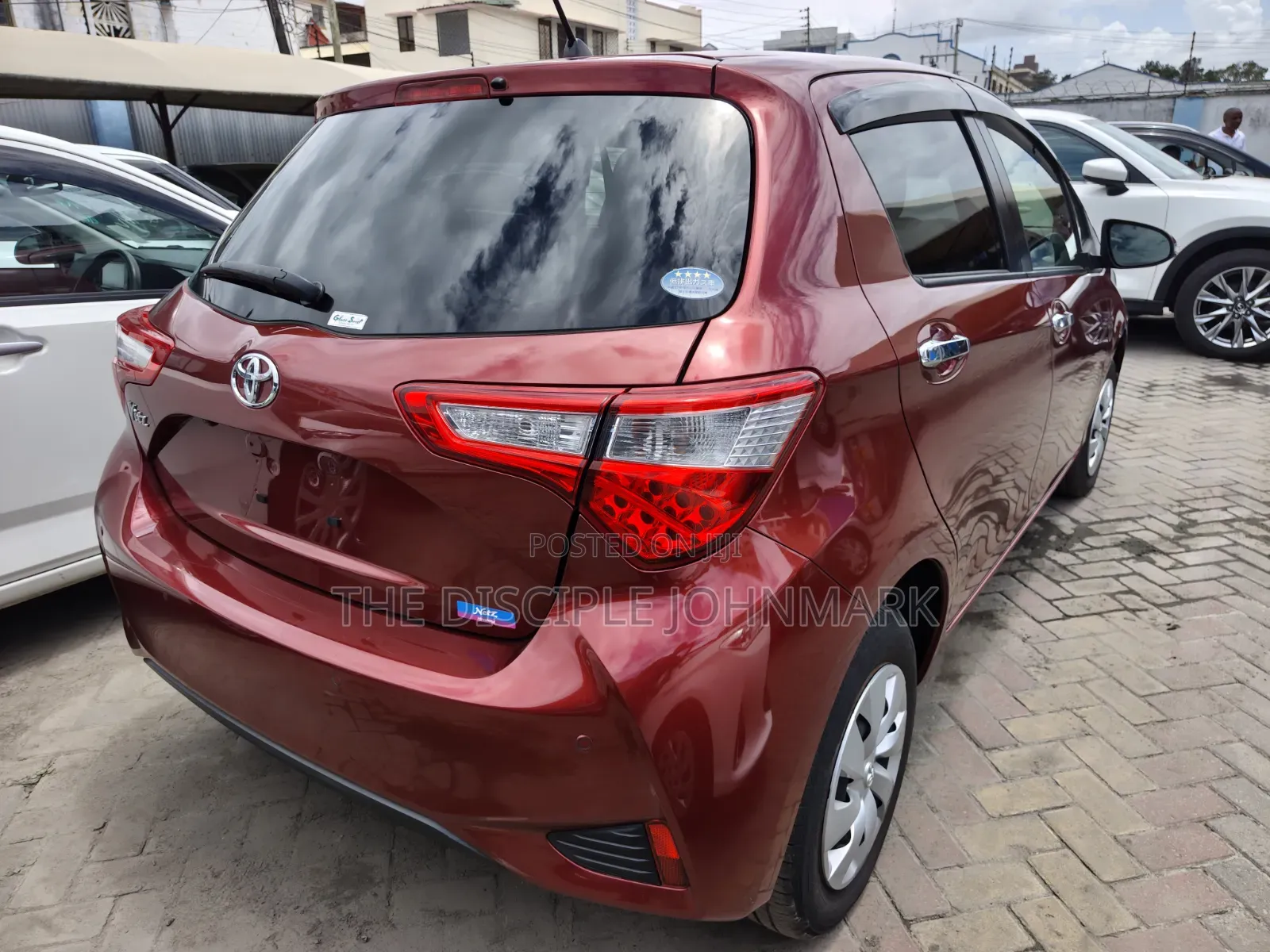 Toyota Vitz 2019 Red