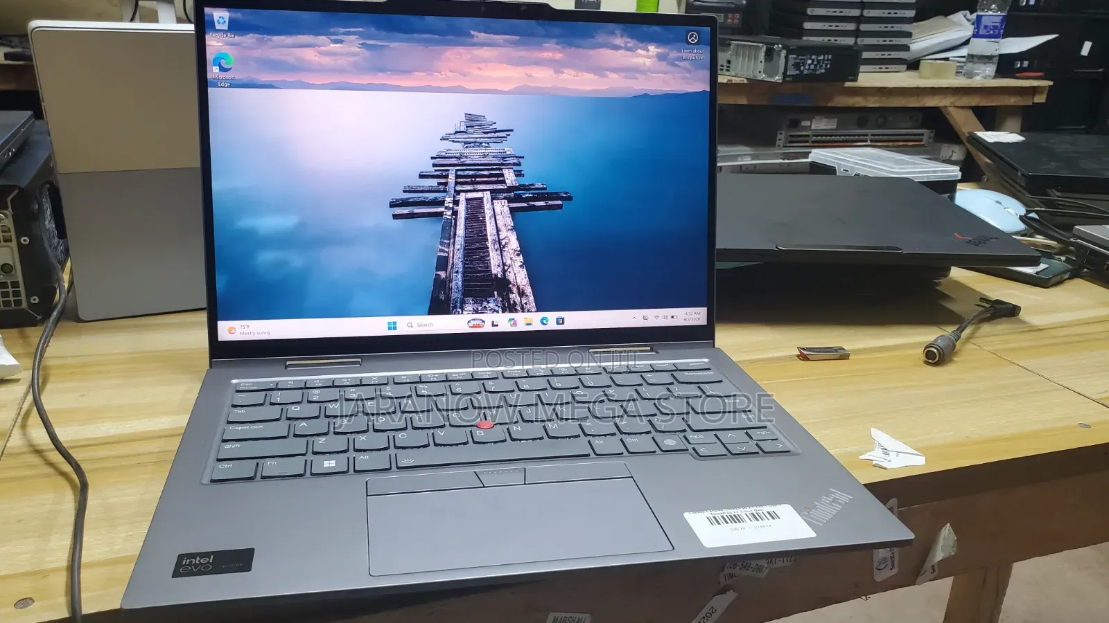 Laptop Lenovo ThinkPad X1 16GB Intel Core Ultra 5 SSD 256GB