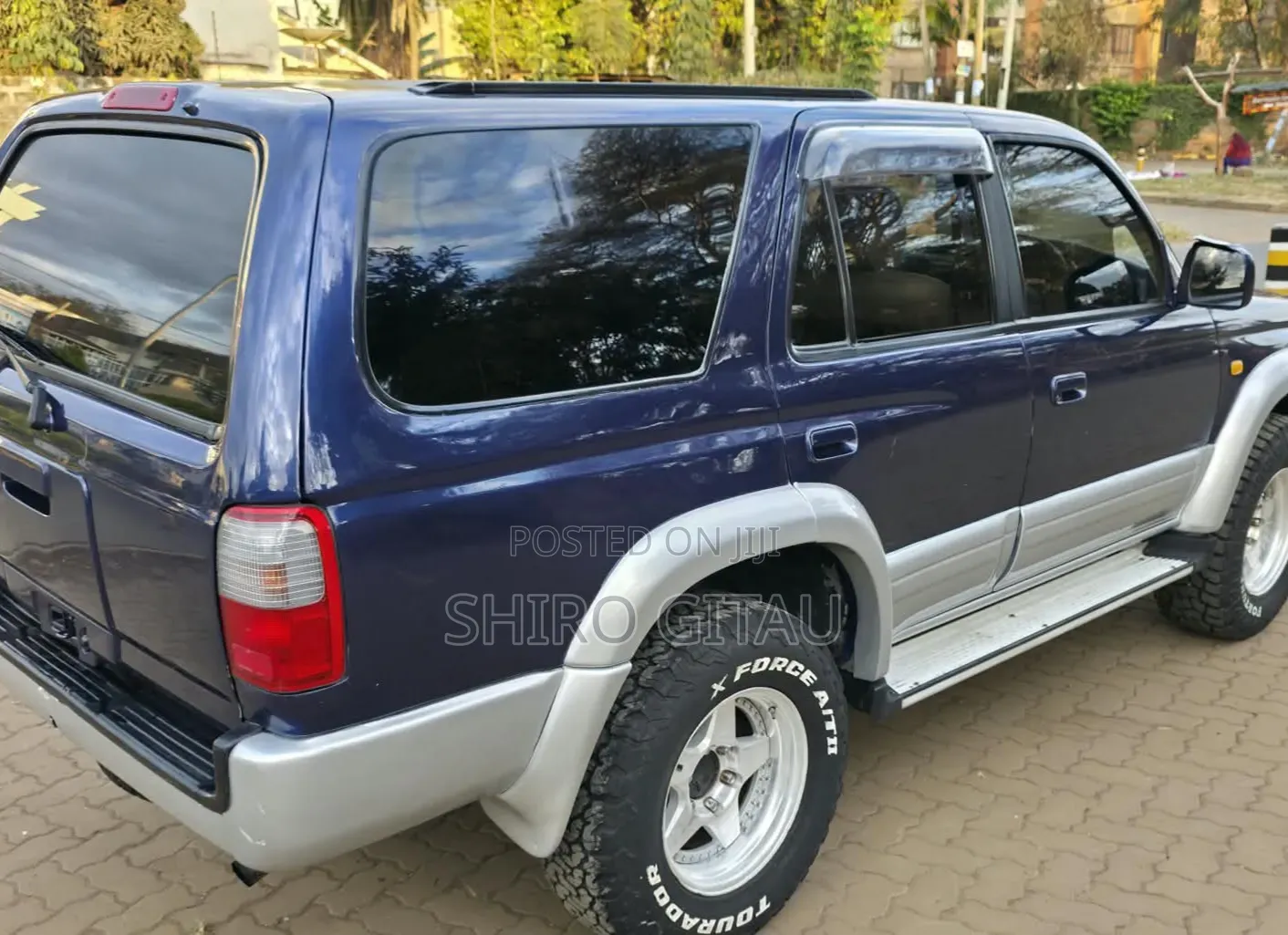 Toyota Hilux Surf 2004 Blue