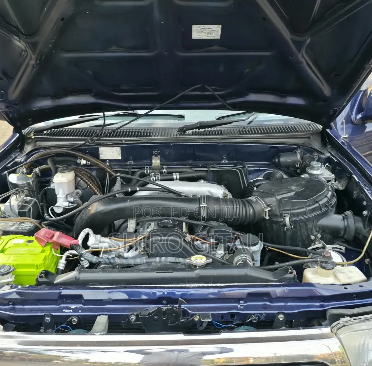 Toyota Hilux Surf 2004 Blue