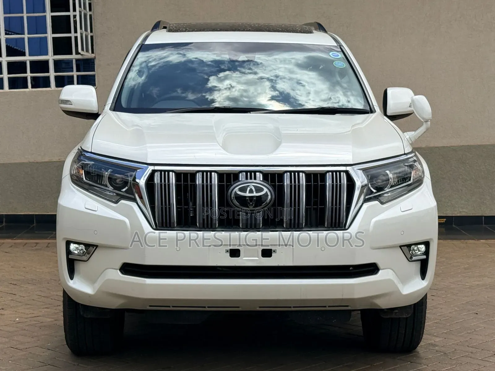 Toyota Land Cruiser Prado 2021 White