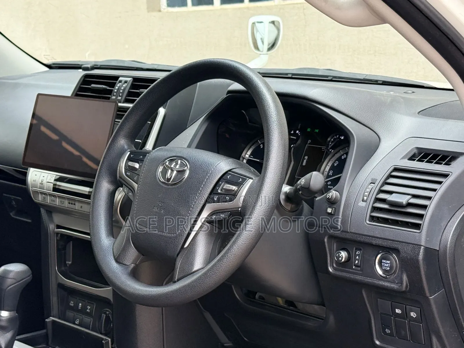 Toyota Land Cruiser Prado 2021 White