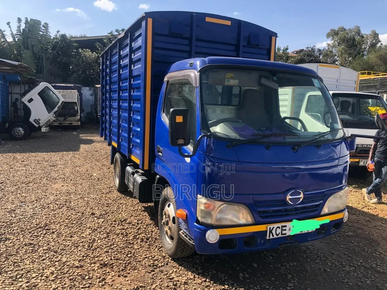Toyota Dyna 2015 Blue