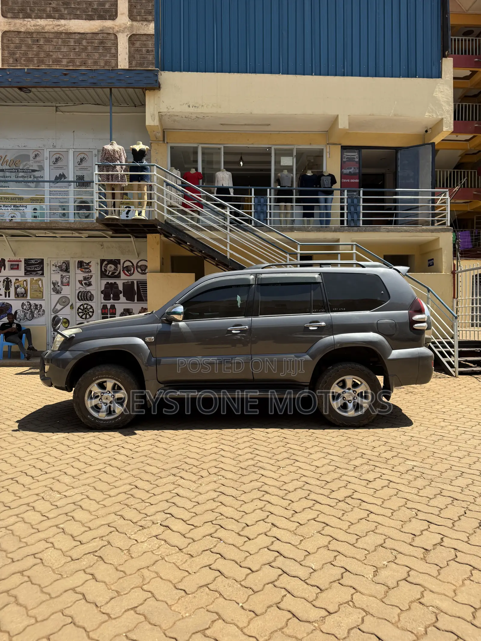 Toyota Land Cruiser Prado 3.0 D-4D 5dr 2005 Gray