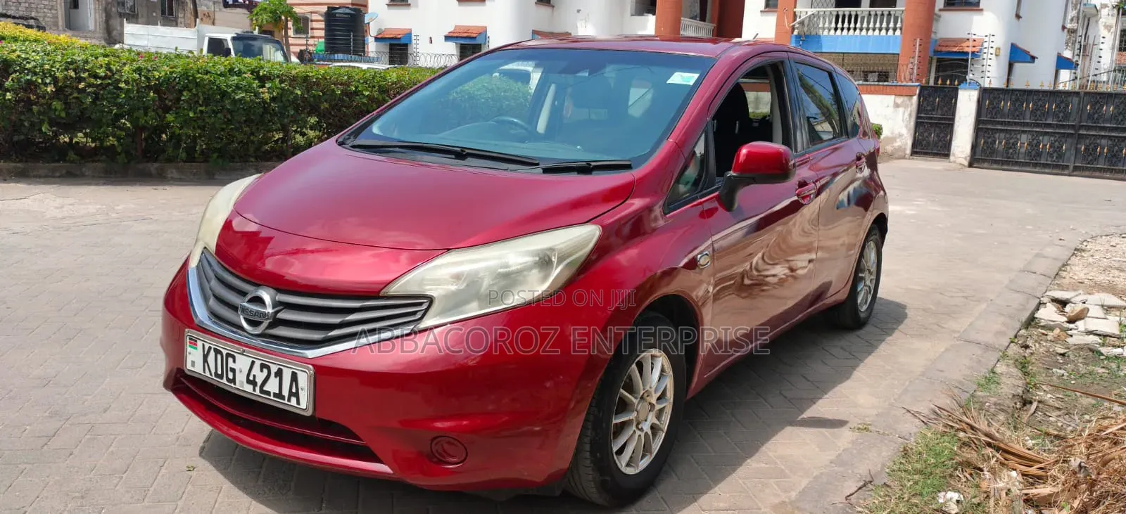 Nissan Note 2015 Red