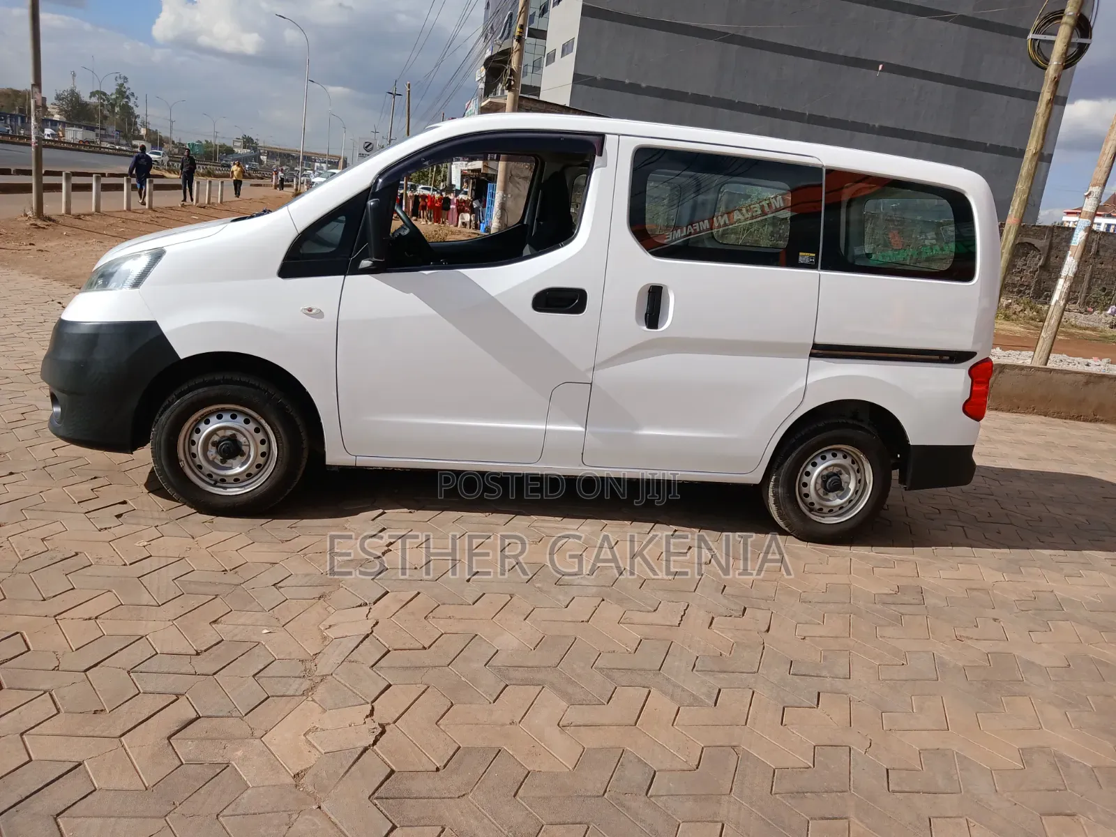 Nissan NV200 2019 White