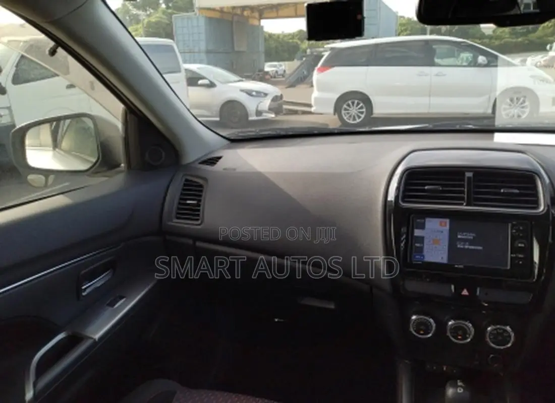 Mitsubishi RVR 2019