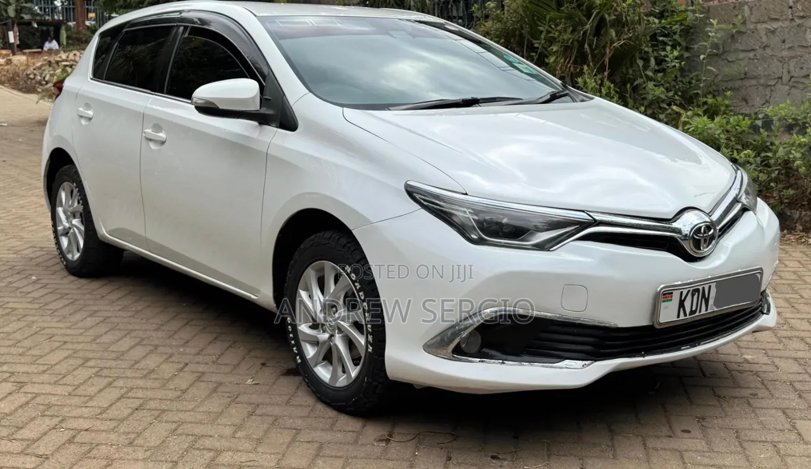 Toyota Auris 2016 White