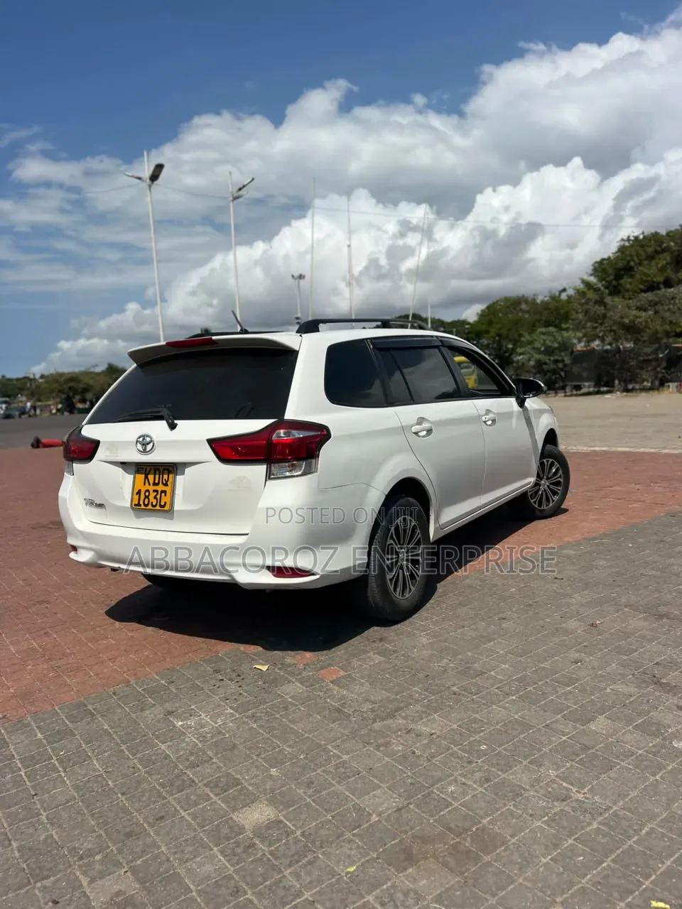 Toyota Corolla Fielder 2017 White