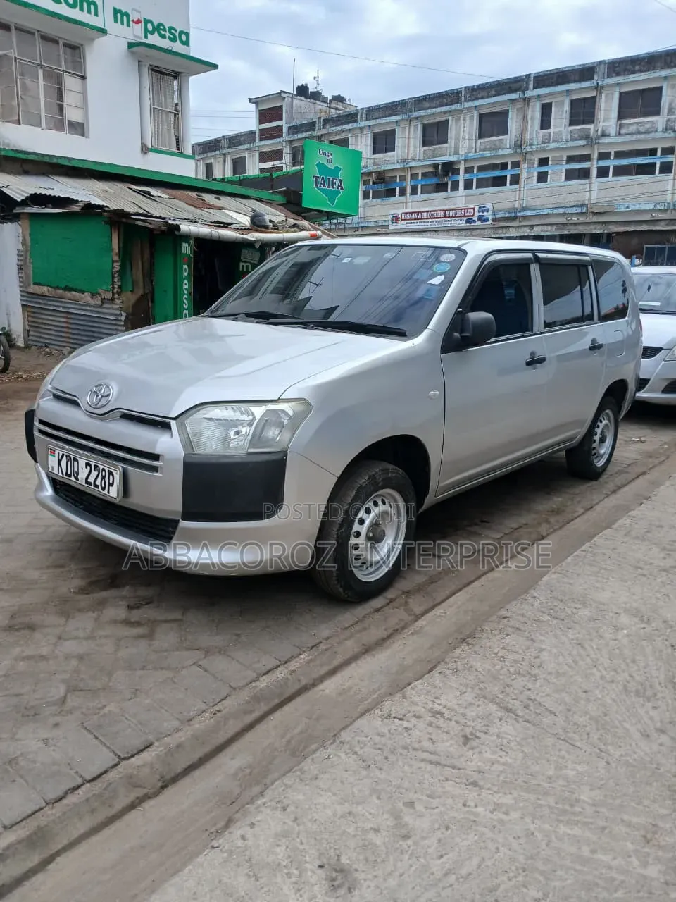 Toyota Probox 2017 Silver