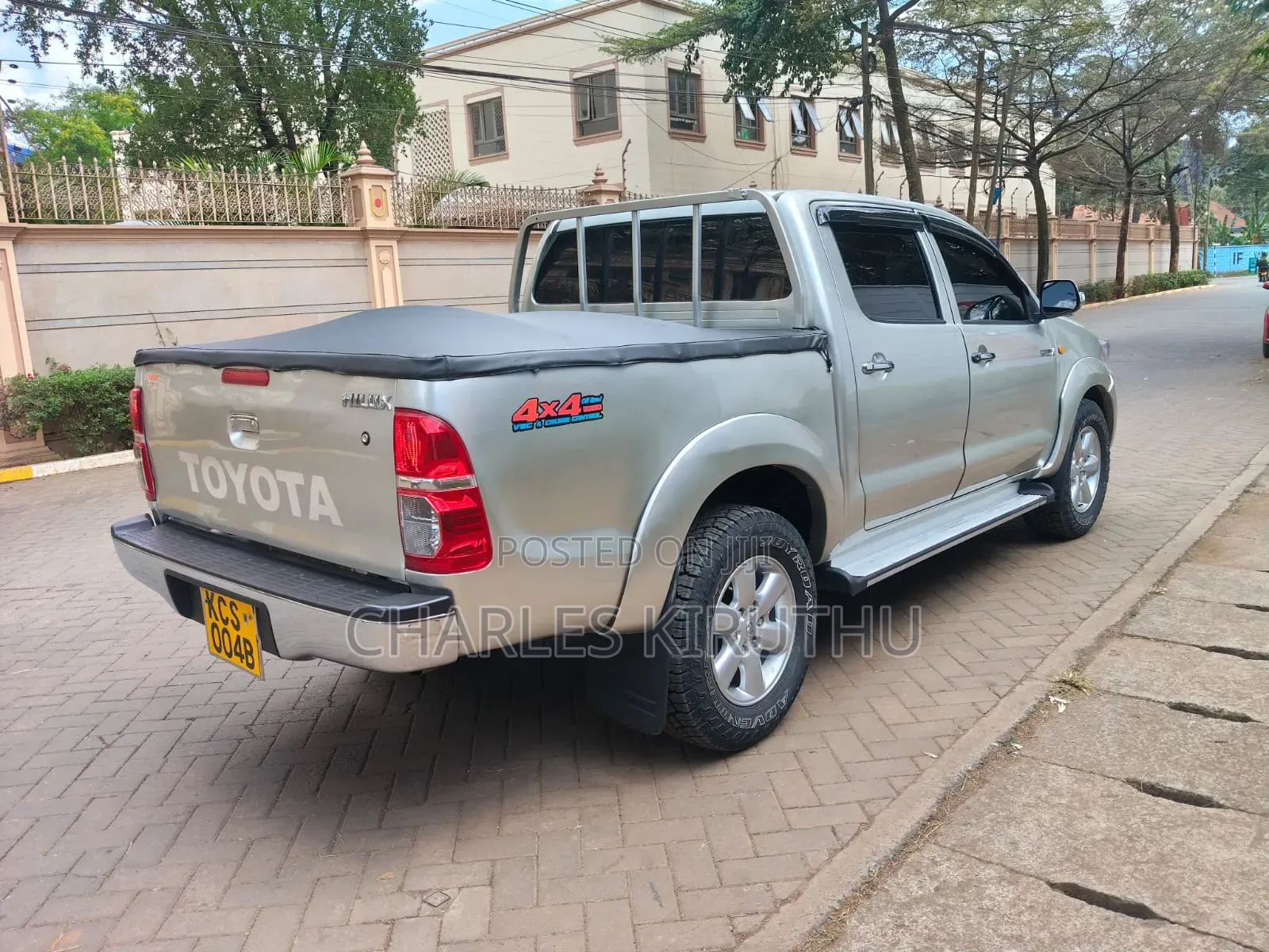 Toyota Hilux 2013