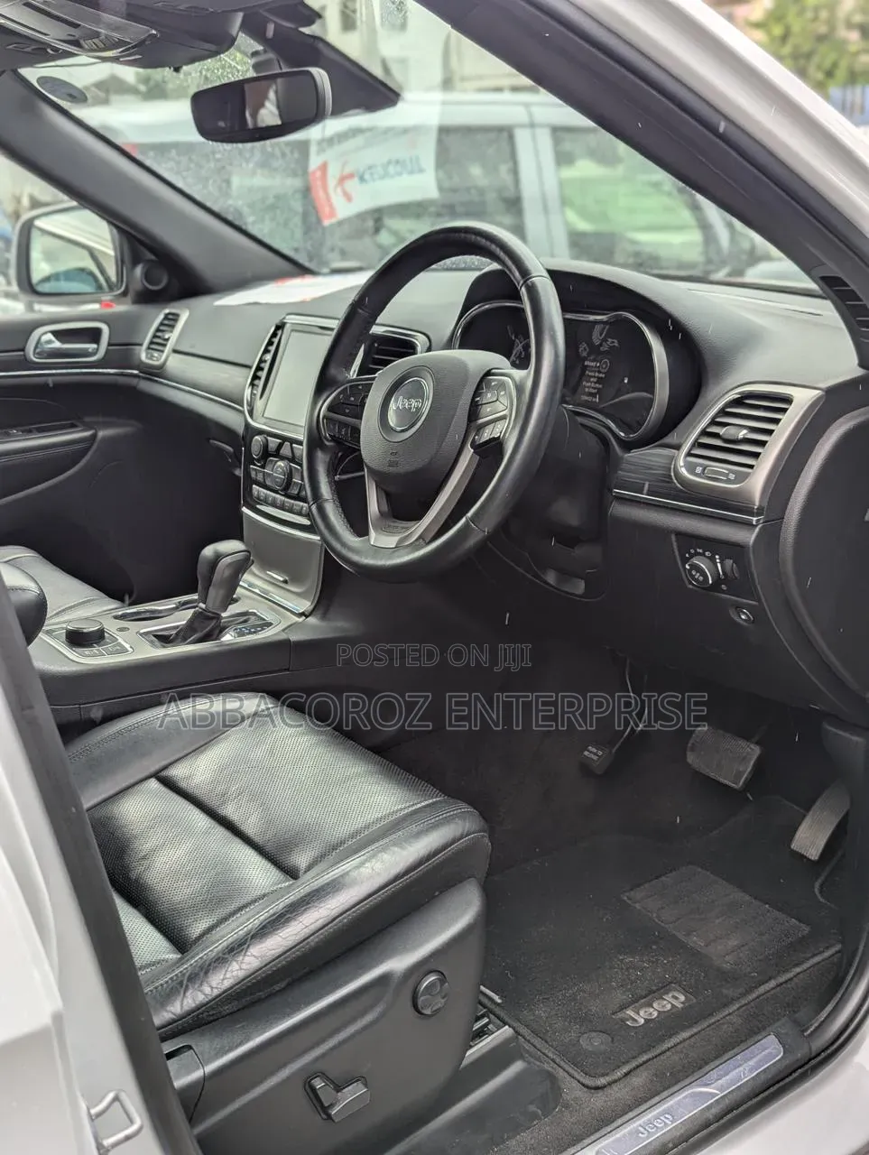 Jeep Grand Cherokee 2019 White